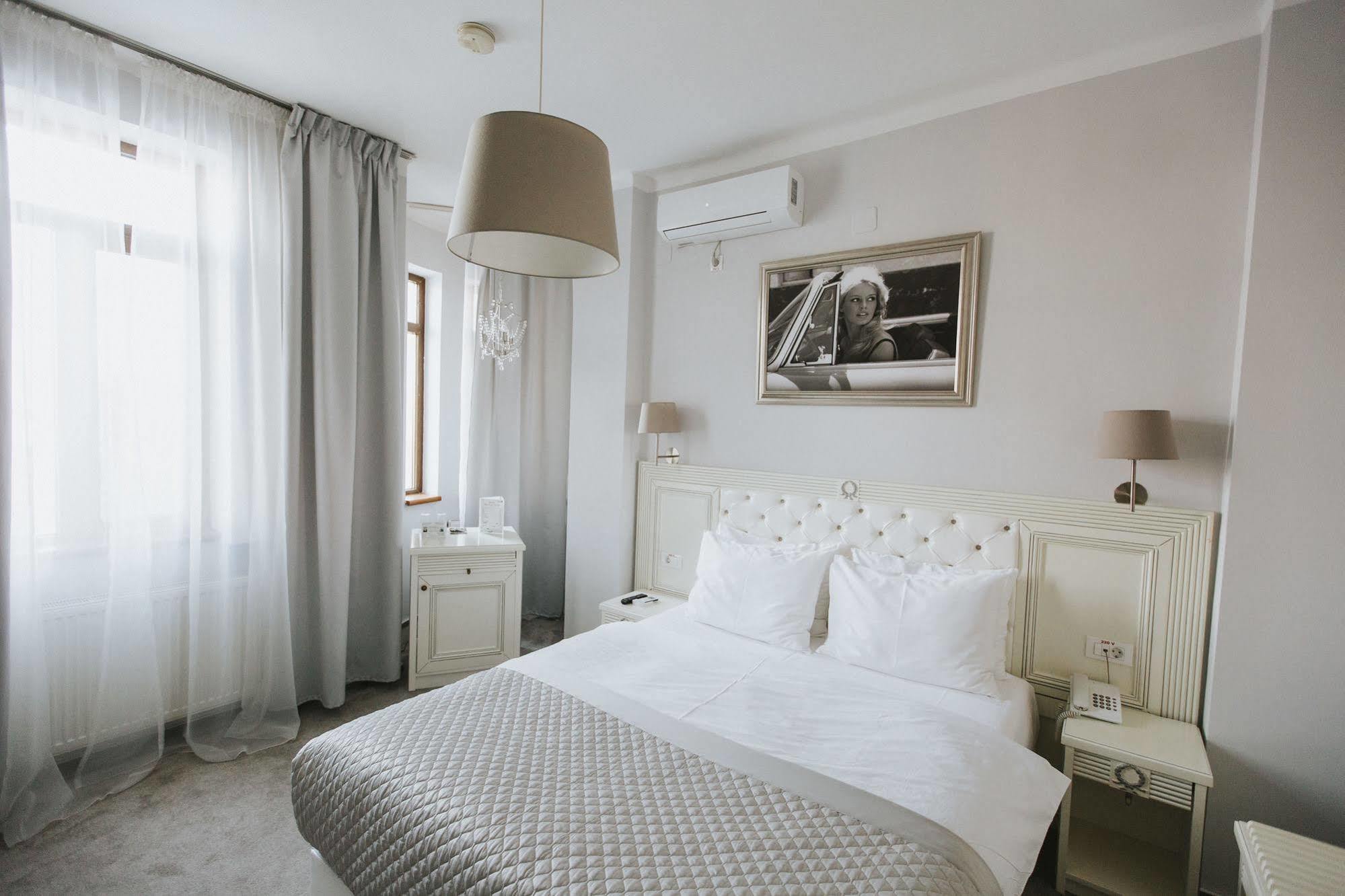 Vila Cornelia Bucarest Exterior foto